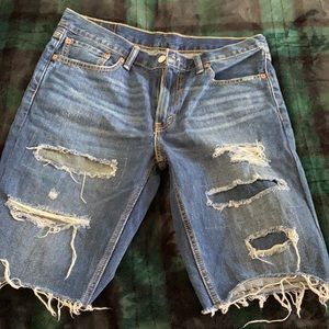 Men’s Levi jean shorts